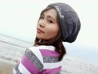PhoebeCream Average webcam from Philippines