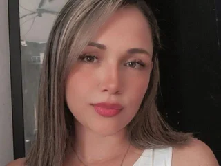 Tatiscorredor webcam livesex profile in average cams