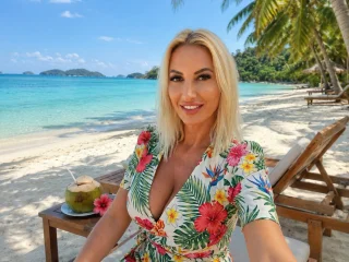 xSORAANA webcam livesex profile in blond-hair cams